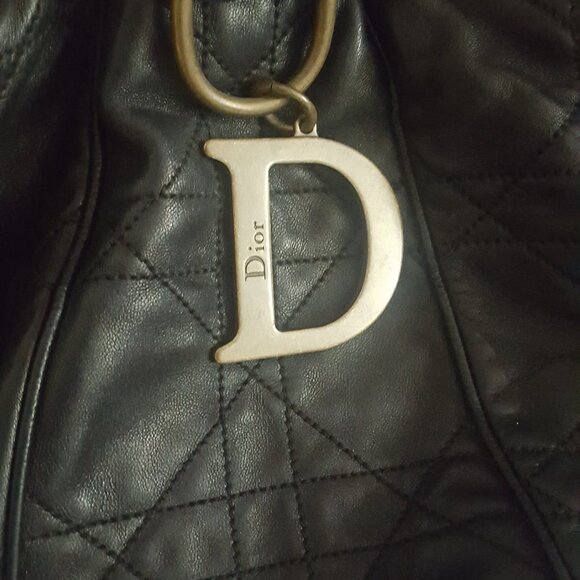 Christian Dior lamb skin cushion cut bag with bronze hardware - Picture 3 of 5